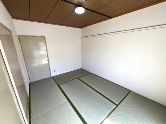 �y���̑��z�@���r���O